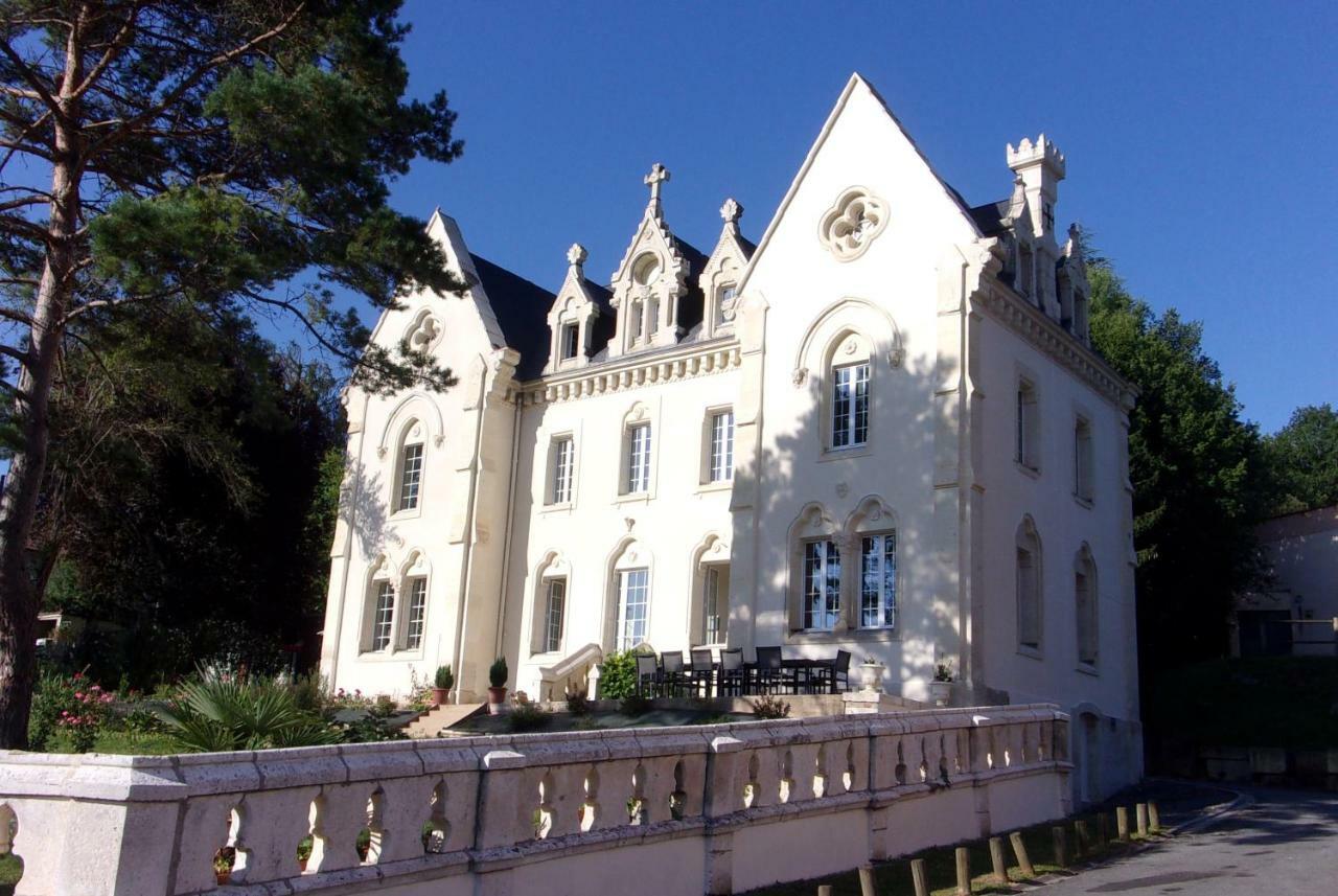 Le Manoir De Sanilhac Bed and Breakfast Notre-Dame-de-Sanilhac Esterno foto